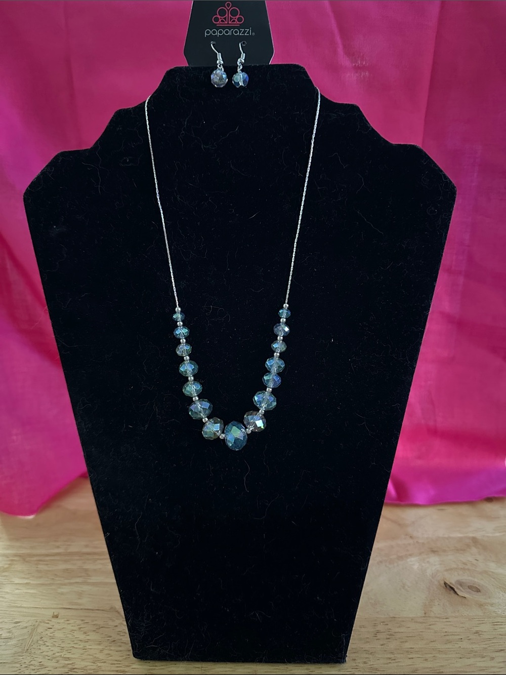 paparazzi Blue Iridescent Faceted Bead Necklace and Earrings